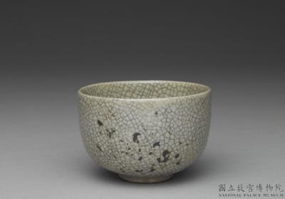 图片[2]-Cup with silver flower appliques in green glaze, Qing dynasty, Qianlong reign (1736-1795)-China Archive